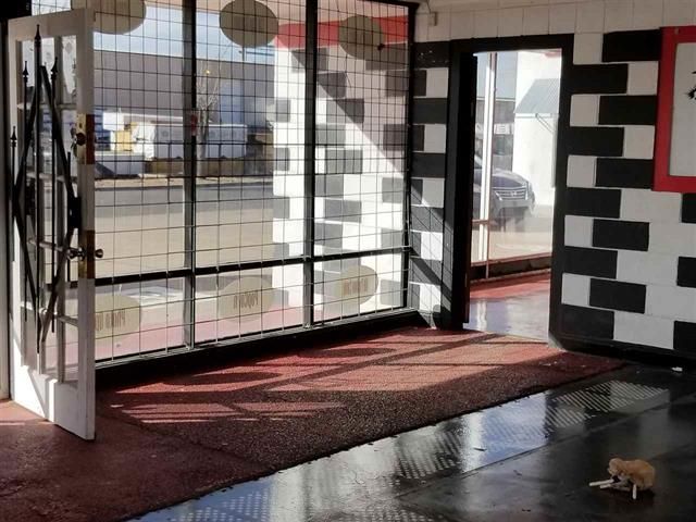 126 Us Hwy 285, Roswell, NM 88203